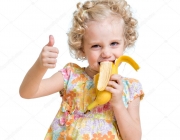 Comendo Banana 3