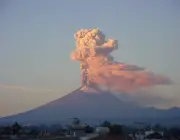 Erupção de um Vulcão 3