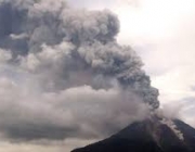 Erupção do Vulcão Sinabung na Indonésia 6