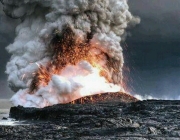 Erupção no Mar 6