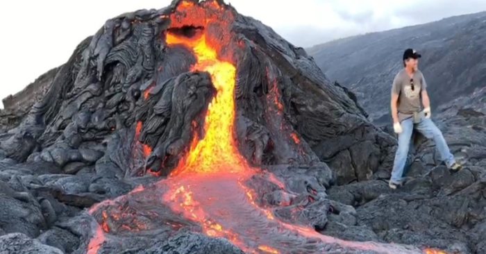 O Vulcão Mais Perigoso do Mundo | Mundo Ecologia