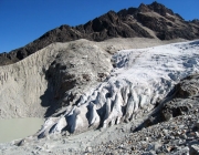 Huyana Potosi. Glacier Zongo