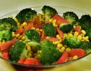 Salada de Brócolis e Outros Legumes 3