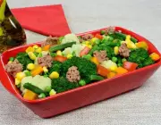 Salada de Brócolis e Outros Legumes 6