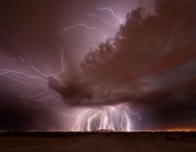 Tempestades e Furacões 1