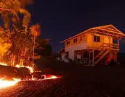Vulcão Kilauea Devastando Casas 2