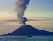 Vulcão Krakatoa 2