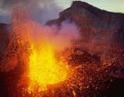 Vulcão Nyiragongo - Erupções 4
