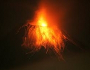 Vulcão Tungurahua - Erupção 1