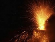 Vulcão Tungurahua - Erupção 2