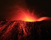 Vulcão Tungurahua Idade 5