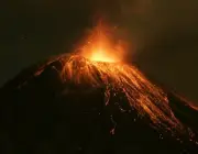 Vulcão Tungurahua no Equador 4