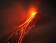 Vulcões em Erupção 2
