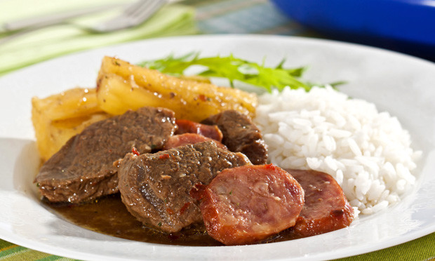 Carne de Panela com Mandioca