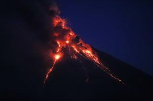 Vulcões Erupções