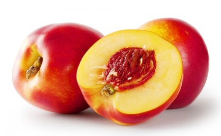 Nectarina Cortada