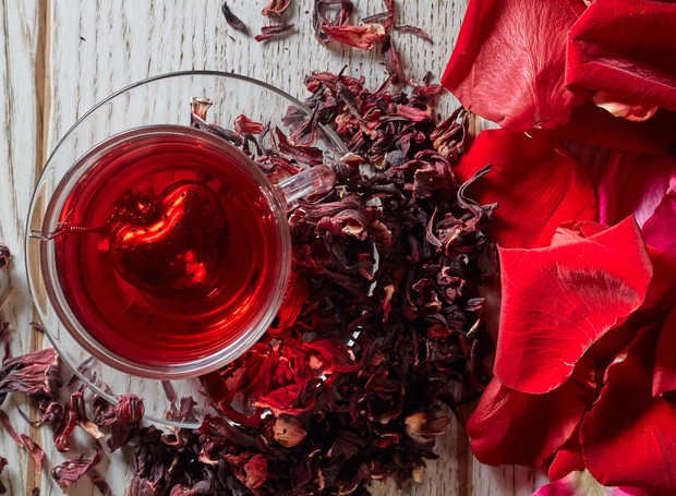 Chá de Hibisco e Emagrecimento