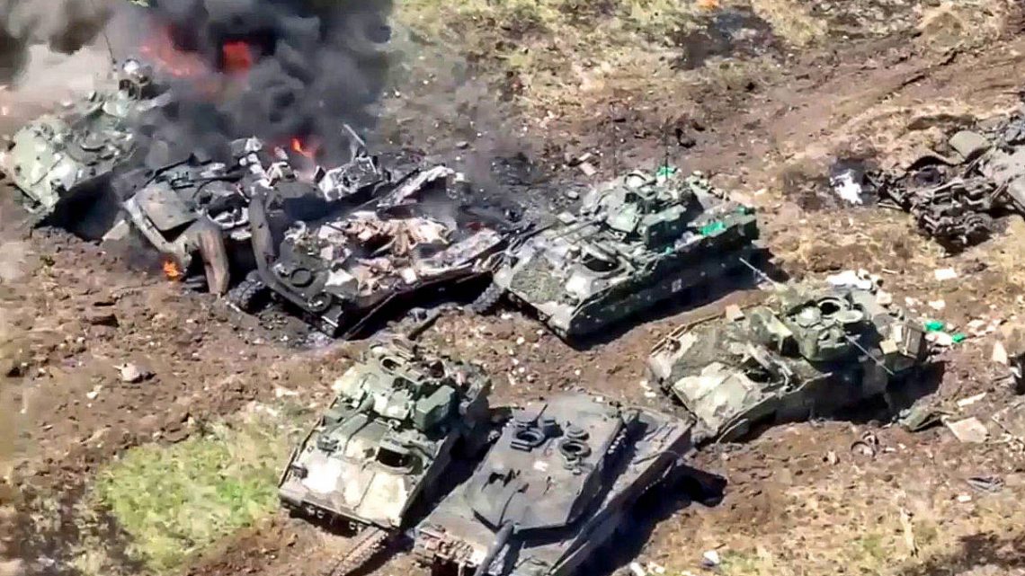 Destruição de árvores nativas por movimentação de veículos pesados